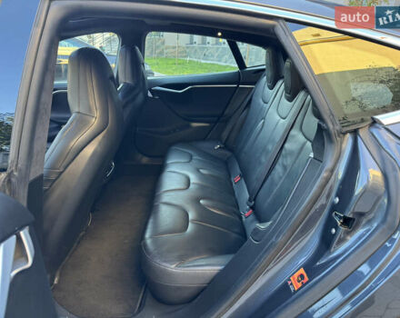 Сірий Тесла Модель С, об'ємом двигуна 0 л та пробігом 160 тис. км за 12999 $, фото 14 на Automoto.ua