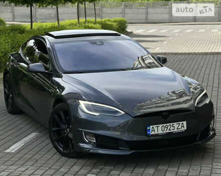 Сірий Тесла Модель С, об'ємом двигуна 0 л та пробігом 168 тис. км за 21999 $, фото 8 на Automoto.ua