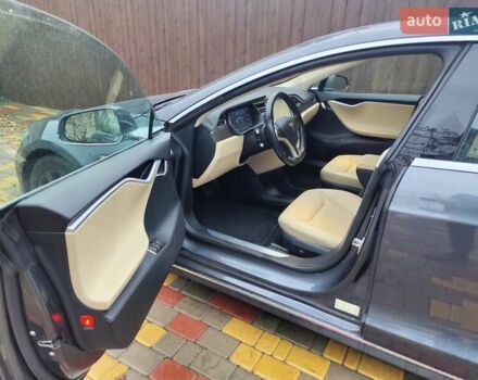 Сірий Тесла Модель С, об'ємом двигуна 0 л та пробігом 222 тис. км за 12700 $, фото 9 на Automoto.ua