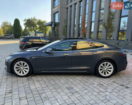 Сірий Тесла Модель С, об'ємом двигуна 0 л та пробігом 160 тис. км за 12999 $, фото 6 на Automoto.ua