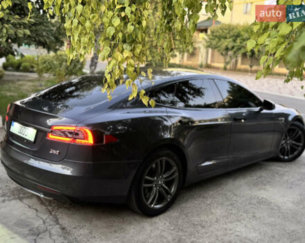 Серый Тесла Модель С, объемом двигателя 0 л и пробегом 174 тыс. км за 20800 $, фото 4 на Automoto.ua