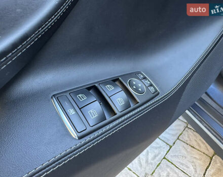 Серый Тесла Модель С, объемом двигателя 0 л и пробегом 160 тыс. км за 13499 $, фото 12 на Automoto.ua