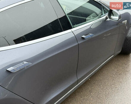 Сірий Тесла Модель С, об'ємом двигуна 0 л та пробігом 175 тис. км за 20500 $, фото 15 на Automoto.ua