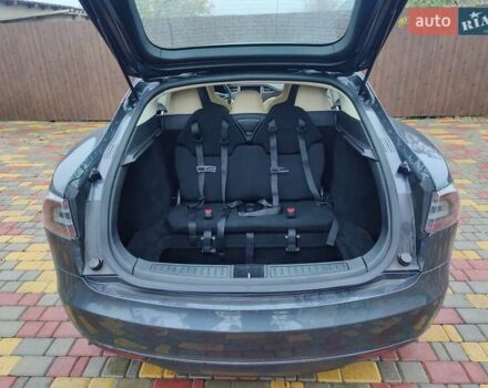 Сірий Тесла Модель С, об'ємом двигуна 0 л та пробігом 222 тис. км за 12700 $, фото 13 на Automoto.ua