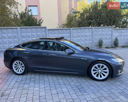 Сірий Тесла Модель С, об'ємом двигуна 0 л та пробігом 160 тис. км за 13499 $, фото 2 на Automoto.ua