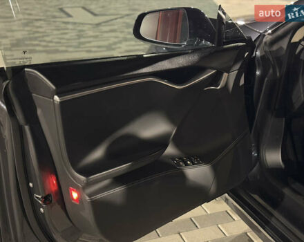 Сірий Тесла Модель С, об'ємом двигуна 0 л та пробігом 90 тис. км за 16500 $, фото 23 на Automoto.ua