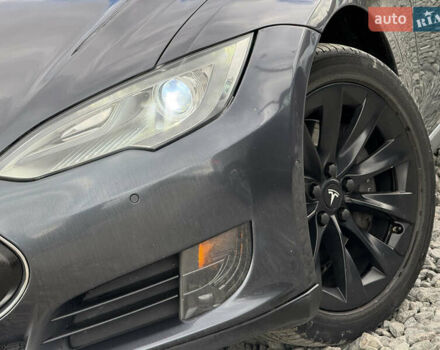 Серый Тесла Модель С, объемом двигателя 0 л и пробегом 220 тыс. км за 12700 $, фото 12 на Automoto.ua