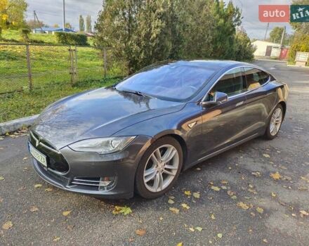 Сірий Тесла Модель С, об'ємом двигуна 0 л та пробігом 110 тис. км за 15900 $, фото 5 на Automoto.ua