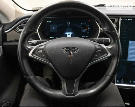 Серый Тесла Модель С, объемом двигателя 0 л и пробегом 185 тыс. км за 23500 $, фото 13 на Automoto.ua