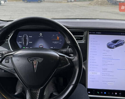 Тесла Модель С 2015 у Львові на Automoto.ua Сірий Тесла Модель С, об'ємом двигуна 0 л та пробігом 249 тис. км за 11000 $, фото 14 на Automoto.ua