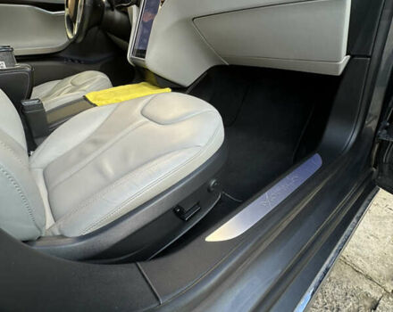 Серый Тесла Модель С, объемом двигателя 0 л и пробегом 113 тыс. км за 15200 $, фото 11 на Automoto.ua