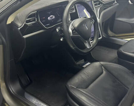 Серый Тесла Модель С, объемом двигателя 0 л и пробегом 125 тыс. км за 22000 $, фото 11 на Automoto.ua