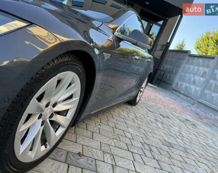 Серый Тесла Модель С, объемом двигателя 0 л и пробегом 160 тыс. км за 12999 $, фото 41 на Automoto.ua