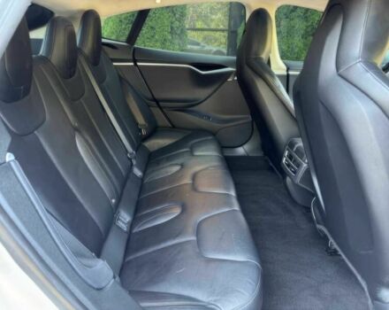 Серый Тесла Модель С, объемом двигателя 0 л и пробегом 75 тыс. км за 10000 $, фото 11 на Automoto.ua