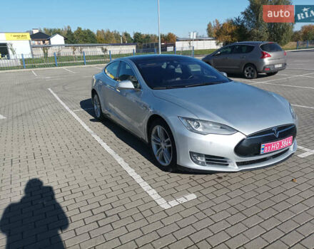 Тесла Модель С 2015 у Львові на Automoto.ua Сірий Тесла Модель С, об'ємом двигуна 0 л та пробігом 200 тис. км за 13799 $, фото 1 на Automoto.ua