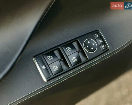 Серый Тесла Модель С, объемом двигателя 0 л и пробегом 110 тыс. км за 13000 $, фото 12 на Automoto.ua