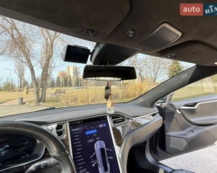 Серый Тесла Модель С, объемом двигателя 0 л и пробегом 197 тыс. км за 19500 $, фото 17 на Automoto.ua