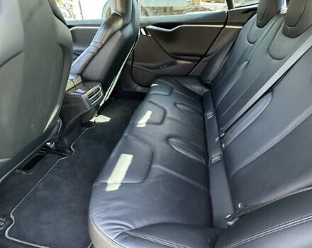 Серый Тесла Модель С, объемом двигателя 0 л и пробегом 190 тыс. км за 14900 $, фото 24 на Automoto.ua