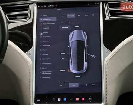 Сірий Тесла Модель С, об'ємом двигуна 0 л та пробігом 150 тис. км за 20999 $, фото 15 на Automoto.ua