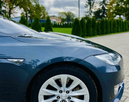 Тесла Модель С 2016 у Луцьку на Automoto.ua Сірий Тесла Модель С, об'ємом двигуна 0 л та пробігом 190 тис. км за 15500 $, фото 6 на Automoto.ua