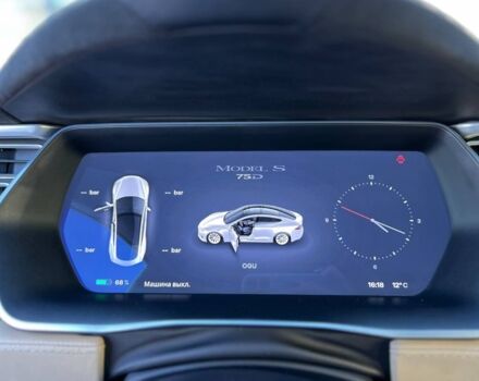 Тесла Модель С 2016 в Ивано-Франковске на Automoto.ua Серый Тесла Модель С, объемом двигателя 75 л и пробегом 160 тыс. км за 19800 $, фото 7 на Automoto.ua