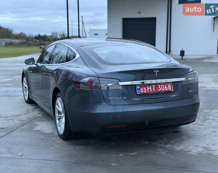 Серый Тесла Модель С, объемом двигателя 0 л и пробегом 300 тыс. км за 14700 $, фото 13 на Automoto.ua