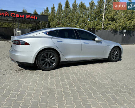 Серый Тесла Модель С, объемом двигателя 0 л и пробегом 190 тыс. км за 14900 $, фото 12 на Automoto.ua
