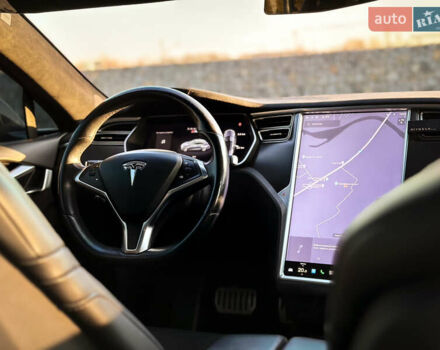 Сірий Тесла Модель С, об'ємом двигуна 0 л та пробігом 102 тис. км за 20750 $, фото 23 на Automoto.ua