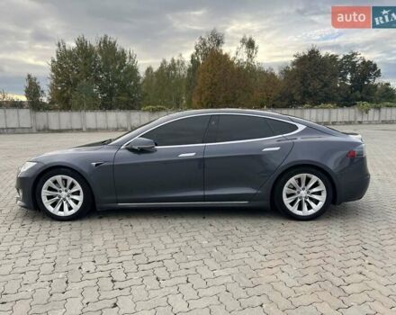Серый Тесла Модель С, объемом двигателя 0 л и пробегом 225 тыс. км за 15900 $, фото 5 на Automoto.ua