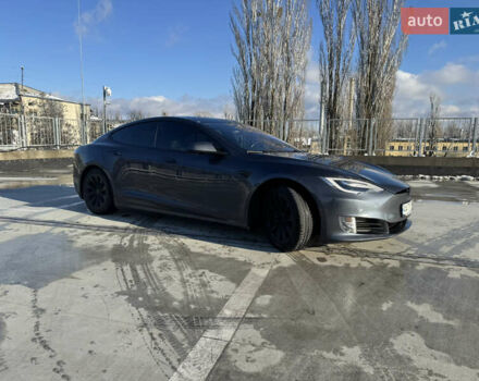 Серый Тесла Модель С, объемом двигателя 0 л и пробегом 116 тыс. км за 20500 $, фото 10 на Automoto.ua