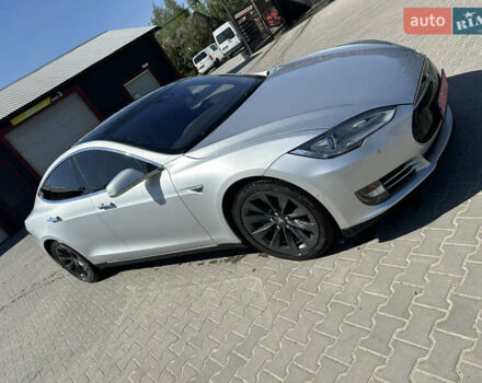 Серый Тесла Модель С, объемом двигателя 0 л и пробегом 190 тыс. км за 14900 $, фото 14 на Automoto.ua