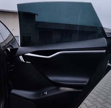 Серый Тесла Модель С, объемом двигателя 0 л и пробегом 226 тыс. км за 14800 $, фото 51 на Automoto.ua