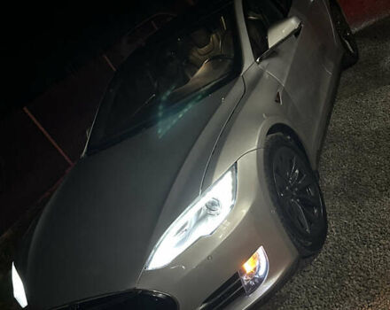 Серый Тесла Модель С, объемом двигателя 0 л и пробегом 190 тыс. км за 14900 $, фото 19 на Automoto.ua