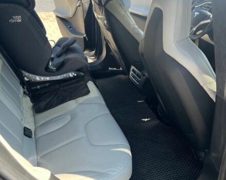 Сірий Тесла Модель С, об'ємом двигуна 0 л та пробігом 150 тис. км за 22500 $, фото 5 на Automoto.ua