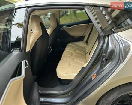 Тесла Модель С 2016 у Одесі на Automoto.ua Сірий Тесла Модель С, об'ємом двигуна 0 л та пробігом 156 тис. км за 18500 $, фото 9 на Automoto.ua