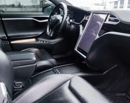 Серый Тесла Модель С, объемом двигателя 0 л и пробегом 226 тыс. км за 14800 $, фото 10 на Automoto.ua