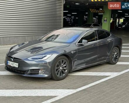 Тесла Модель С 2016 в Киеве на Automoto.ua Серый Тесла Модель С, объемом двигателя 0 л и пробегом 86 тыс. км за 23800 $, фото 3 на Automoto.ua