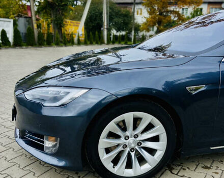 Тесла Модель С 2016 у Луцьку на Automoto.ua Сірий Тесла Модель С, об'ємом двигуна 0 л та пробігом 190 тис. км за 15500 $, фото 4 на Automoto.ua