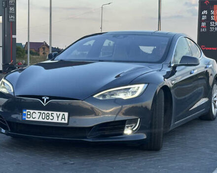 Тесла Модель С 2016 у Львові на Automoto.ua Сірий Тесла Модель С, об'ємом двигуна 0 л та пробігом 132 тис. км за 17300 $, фото 4 на Automoto.ua