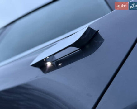 Серый Тесла Модель С, объемом двигателя 0 л и пробегом 300 тыс. км за 14700 $, фото 26 на Automoto.ua