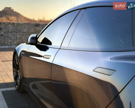 Сірий Тесла Модель С, об'ємом двигуна 0 л та пробігом 102 тис. км за 20750 $, фото 49 на Automoto.ua