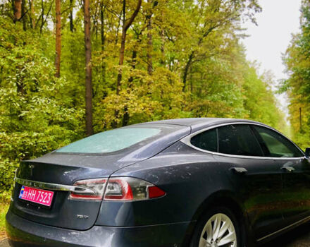 Тесла Модель С 2016 у Луцьку на Automoto.ua Сірий Тесла Модель С, об'ємом двигуна 0 л та пробігом 190 тис. км за 15500 $, фото 26 на Automoto.ua