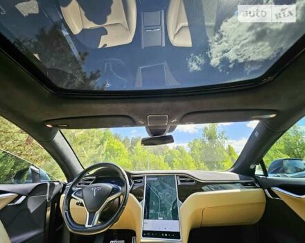 Серый Тесла Модель С, объемом двигателя 0 л и пробегом 142 тыс. км за 22400 $, фото 10 на Automoto.ua