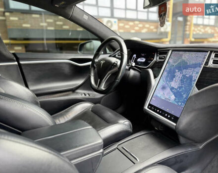 Тесла Модель С 2016 в Житомире на Automoto.ua Серый Тесла Модель С, объемом двигателя 0 л и пробегом 210 тыс. км за 15999 $, фото 26 на Automoto.ua