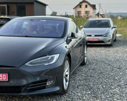 Серый Тесла Модель С, объемом двигателя 0 л и пробегом 168 тыс. км за 16200 $, фото 4 на Automoto.ua