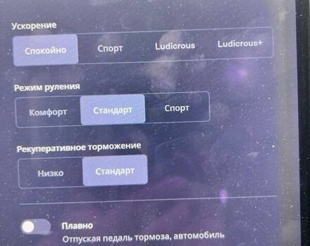 Серый Тесла Модель С, объемом двигателя 0 л и пробегом 67 тыс. км за 26900 $, фото 1 на Automoto.ua