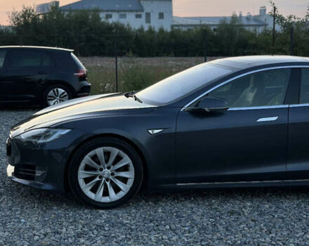 Серый Тесла Модель С, объемом двигателя 0 л и пробегом 168 тыс. км за 16200 $, фото 20 на Automoto.ua