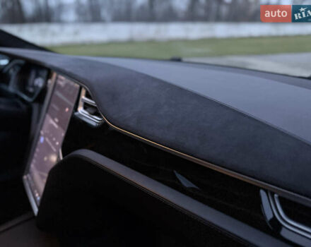 Серый Тесла Модель С, объемом двигателя 0 л и пробегом 300 тыс. км за 14700 $, фото 42 на Automoto.ua