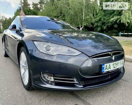 Сірий Тесла Модель С, об'ємом двигуна 0 л та пробігом 116 тис. км за 19000 $, фото 28 на Automoto.ua