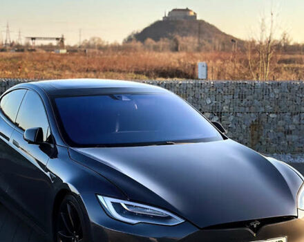 Сірий Тесла Модель С, об'ємом двигуна 0 л та пробігом 102 тис. км за 20750 $, фото 7 на Automoto.ua